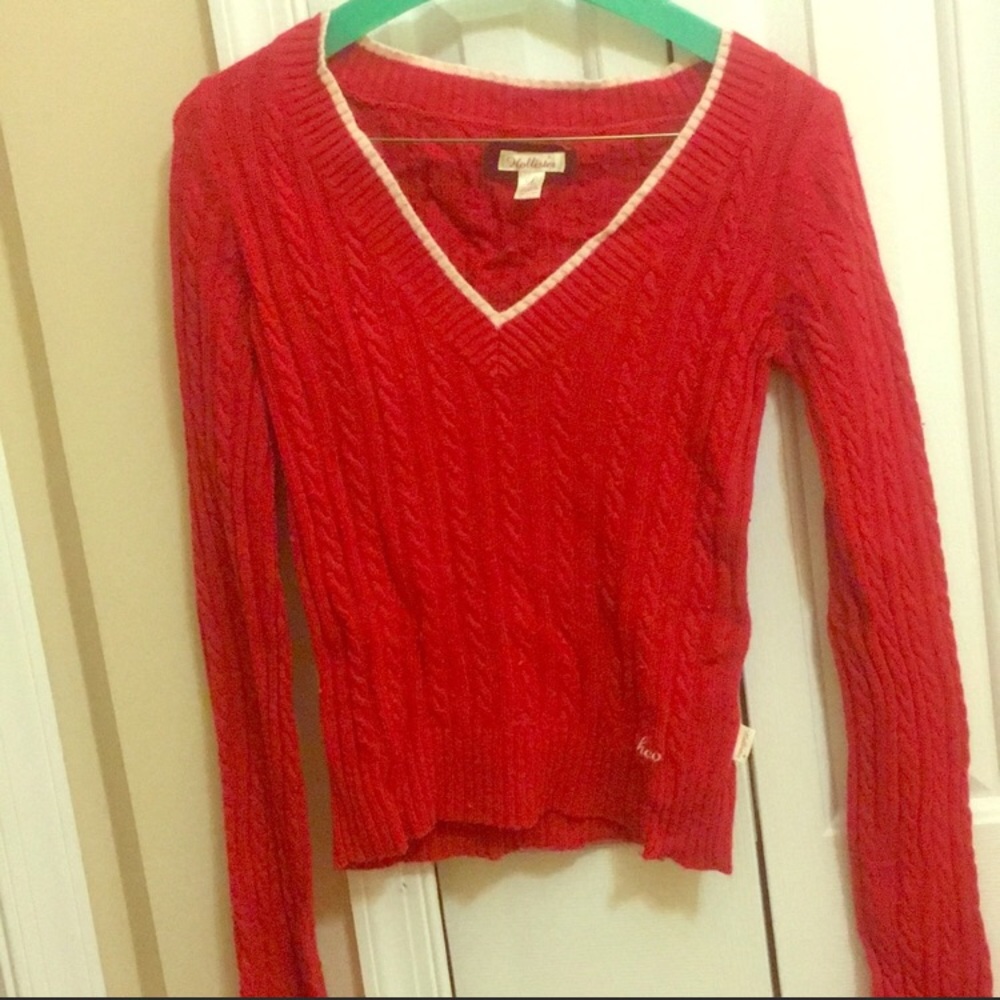 Hollister red cable knit sweater w/ white edge